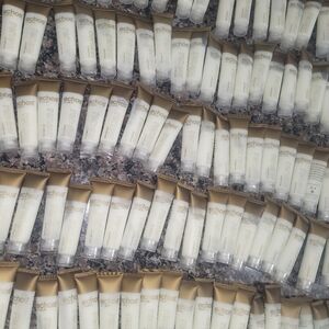 Echos of nature conditioner renew 1.25 fl oZ lot of 30 new travel SEALED travel